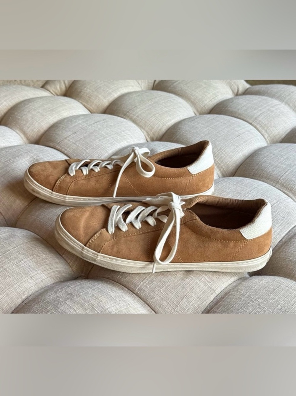 Women's Suede Sneakers